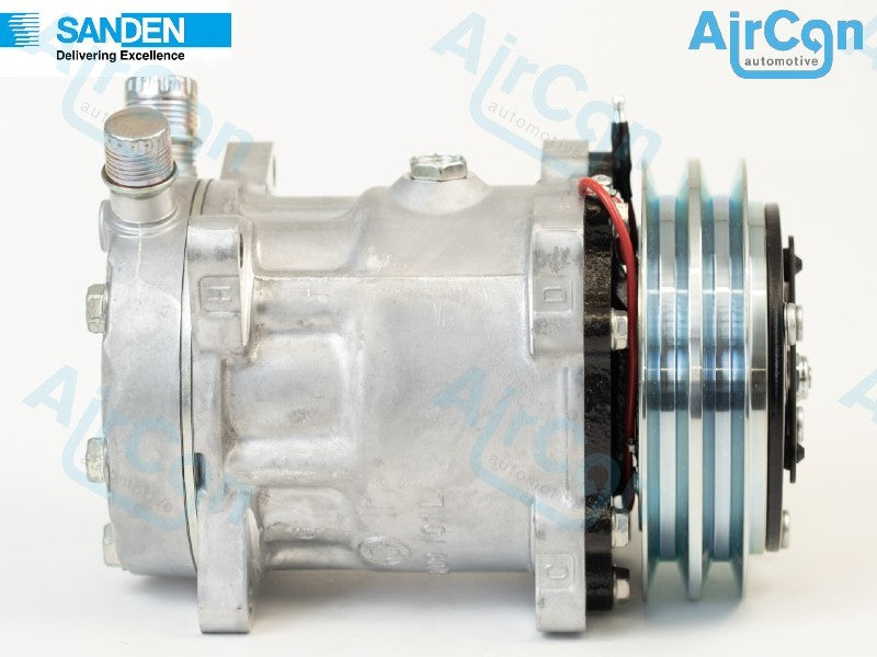AGCO TERRAGATOR AC COMPRESSOR