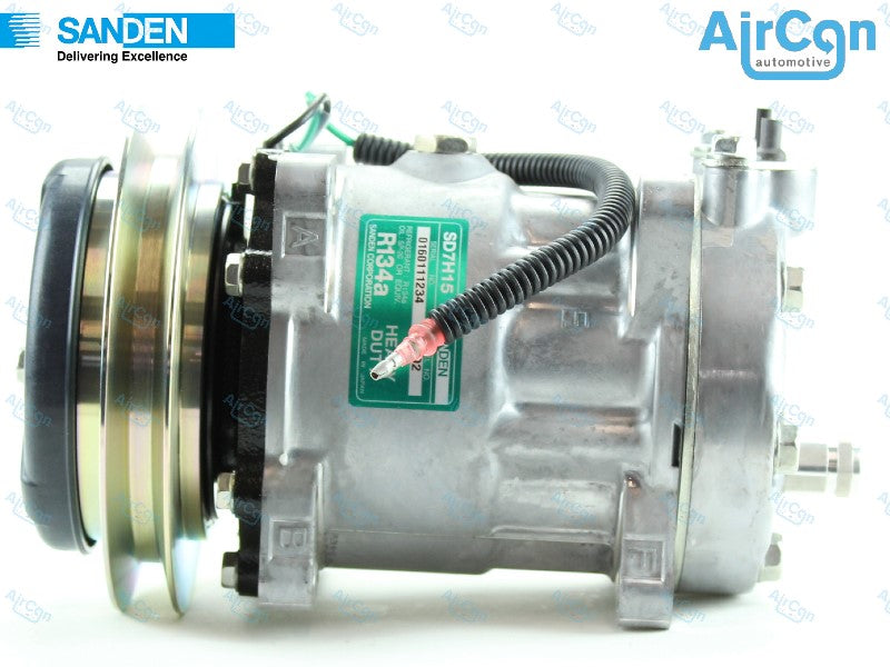 KOMATSU GD SERIES GRAGED AC COMPRESSOR 23B0761112 SD7H15-7992 92020338 200J45 40405532 50943073