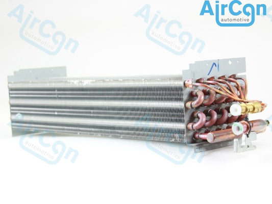 Case Maxxum Air conditioning evaporator references 82033008,3000-83215, 300083215, 590-2223, 5902223, 54086, 294C88, S.106735